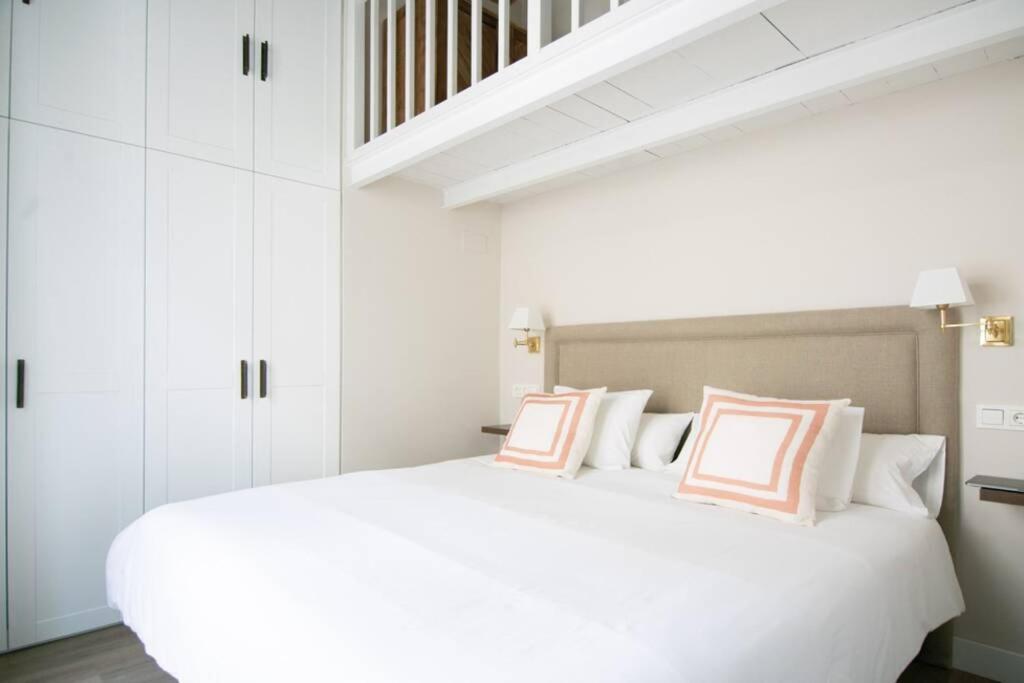 G12 Trendy And Comfy Bright Loft Meters From Bullring And Trianas Bridge, Galera Street Διαμέρισμα Σεβίλλη Εξωτερικό φωτογραφία